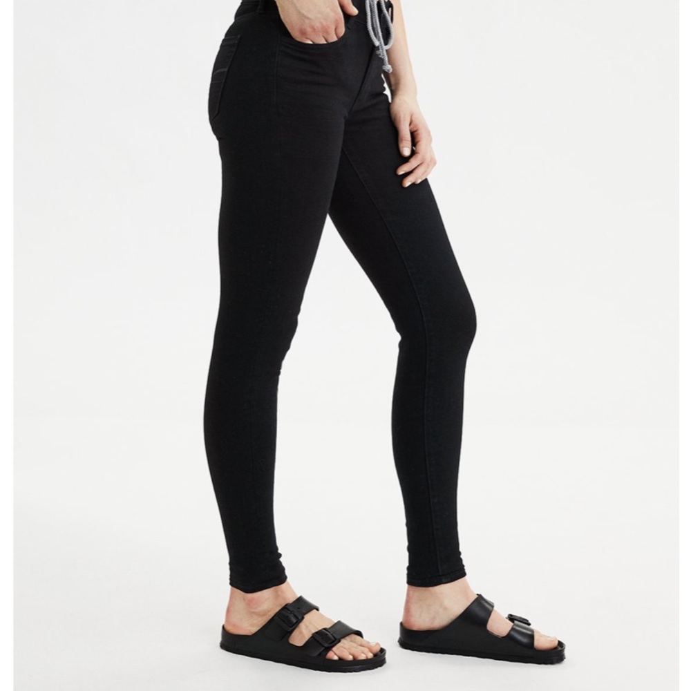 American Eagle NeXt Level Jegging - Black
